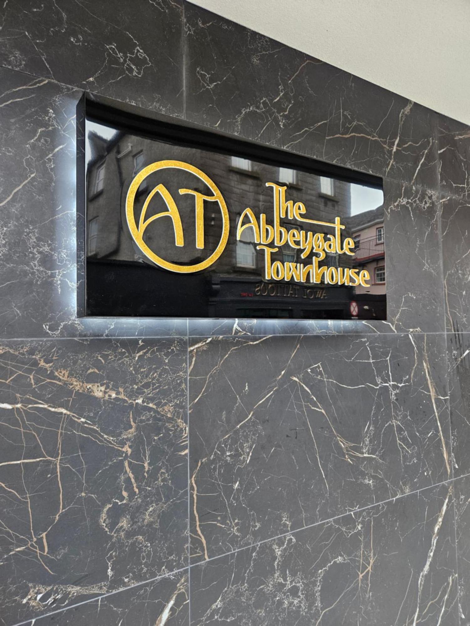 מלון גלוואיי The Abbeygate Townhouse מראה חיצוני תמונה